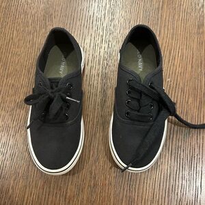 Old Navy Men's Black Canvas Sneakers with White Sole
